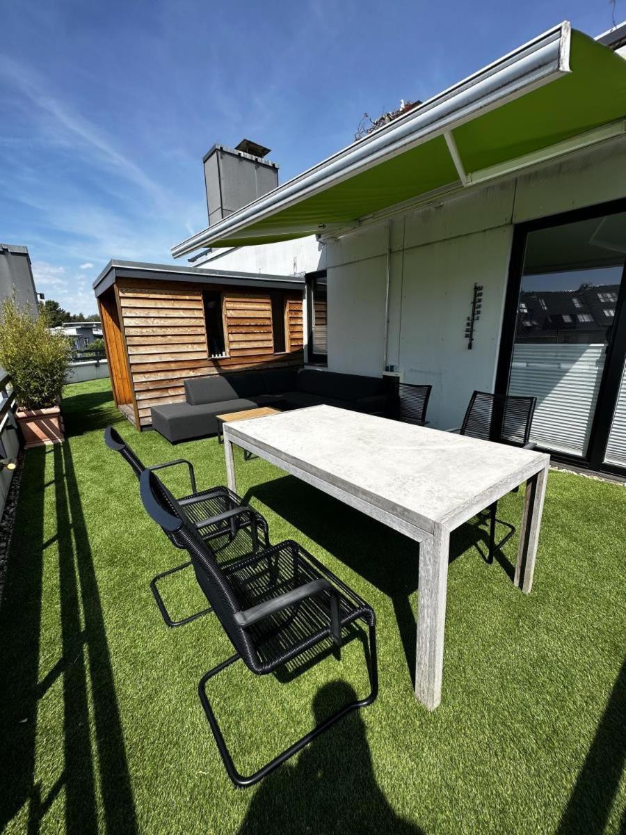 Scharbeutz 2- Zimmer- Luxus Apartment Mit Eigener Sauna Bagian luar foto