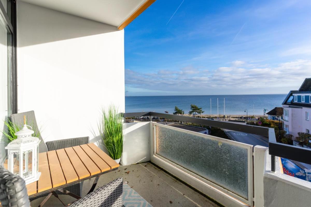 Scharbeutz 2- Zimmer- Luxus Apartment Mit Eigener Sauna Bagian luar foto