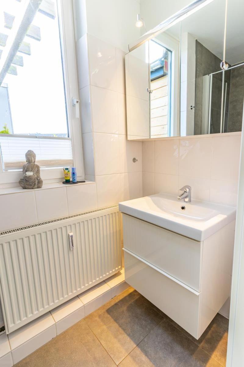 Scharbeutz 2- Zimmer- Luxus Apartment Mit Eigener Sauna Bagian luar foto