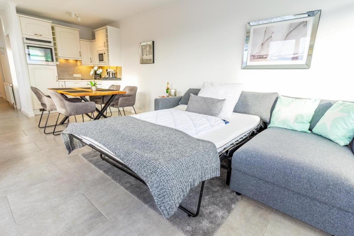 Scharbeutz 2- Zimmer- Luxus Apartment Mit Eigener Sauna Bagian luar foto