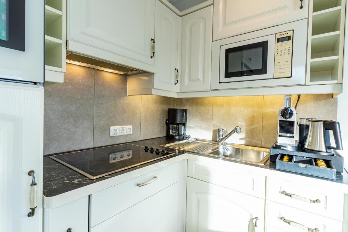 Scharbeutz 2- Zimmer- Luxus Apartment Mit Eigener Sauna Bagian luar foto