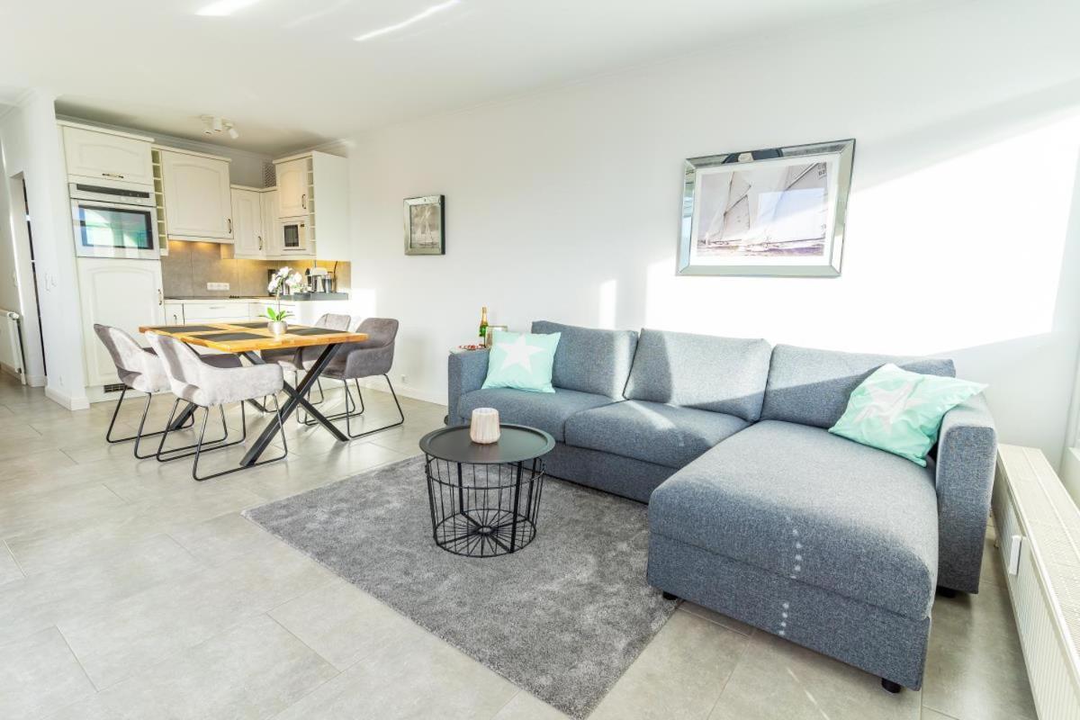 Scharbeutz 2- Zimmer- Luxus Apartment Mit Eigener Sauna Bagian luar foto