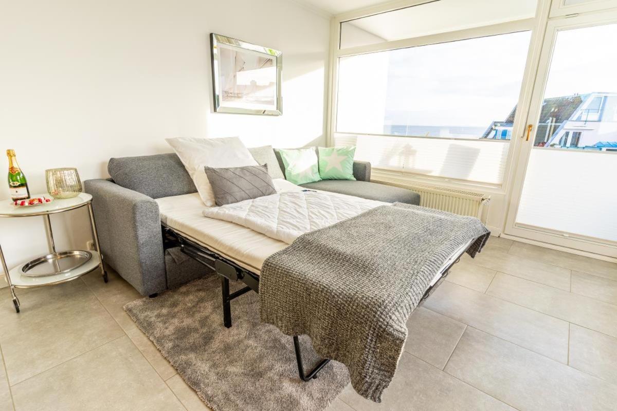 Scharbeutz 2- Zimmer- Luxus Apartment Mit Eigener Sauna Bagian luar foto